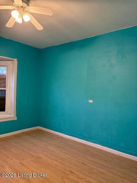 Listing Image 5