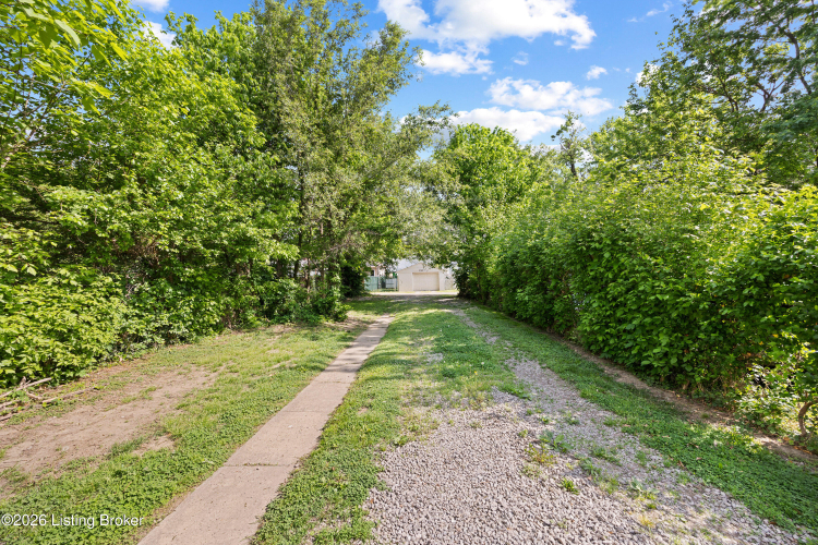 Listing Image 25