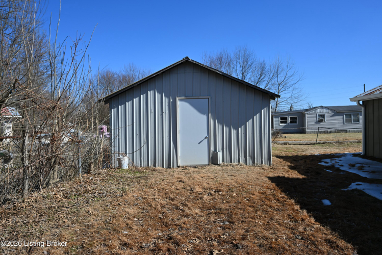 Listing Image 32