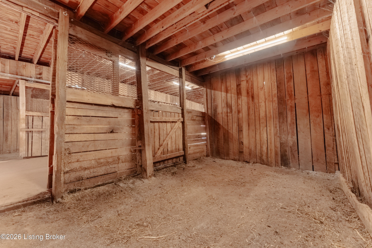 Listing Image 78