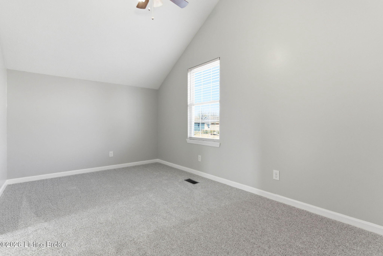 Listing Image 42