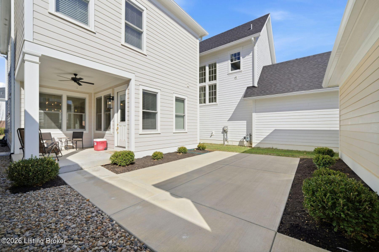 Listing Image 57