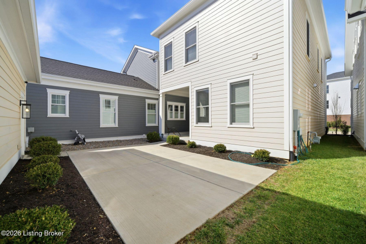 Listing Image 59