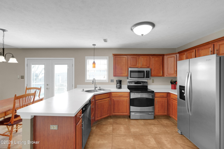 Listing Image 15