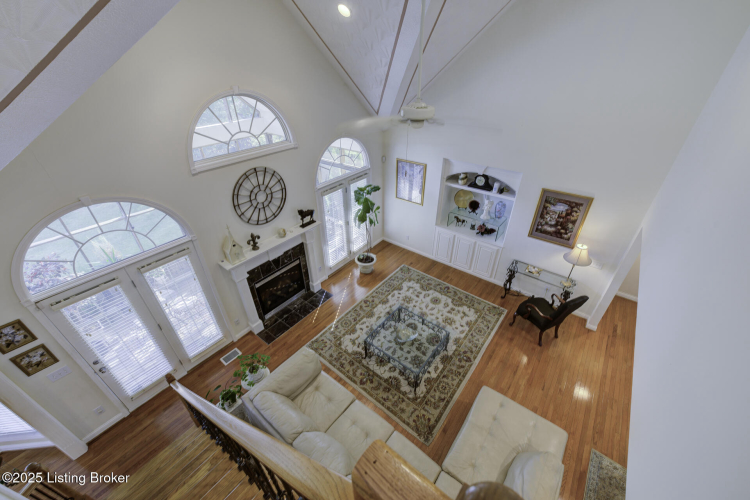 Listing Image 21