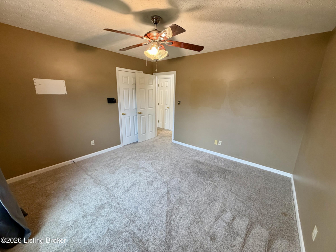 Listing Image 24