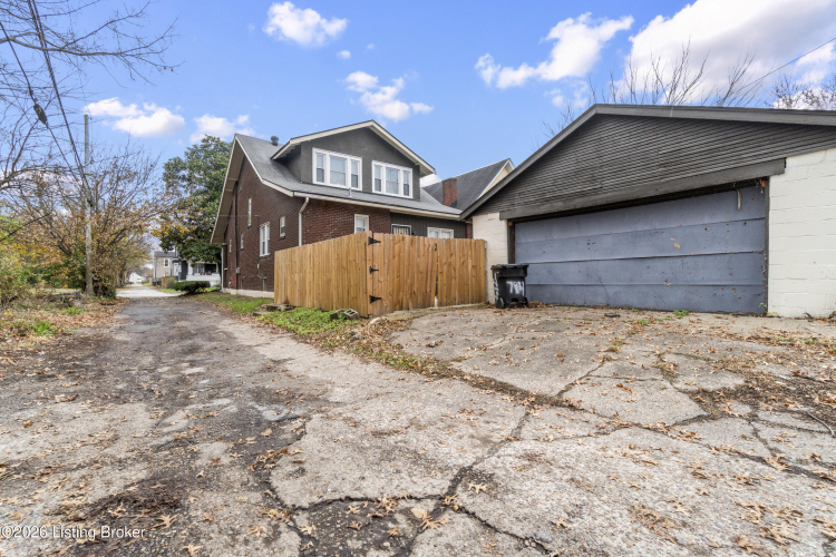 Listing Image 54