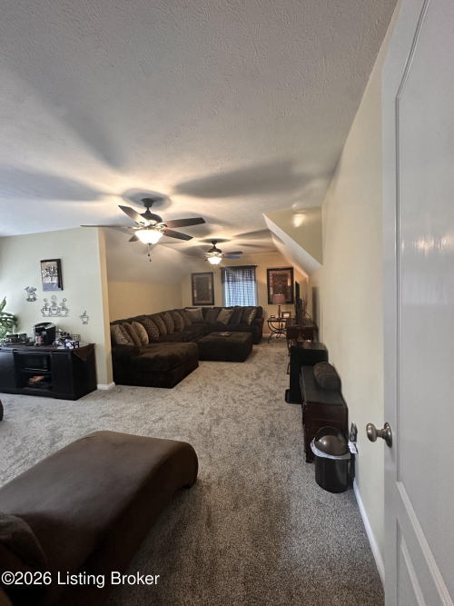 Listing Image 28