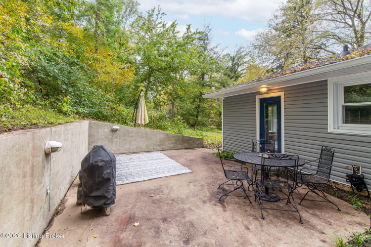 Listing Image 44