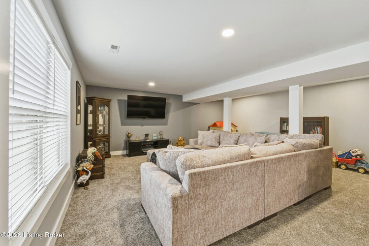 Listing Image 51