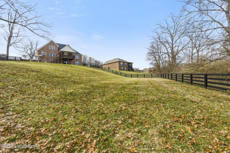 Listing Image 59