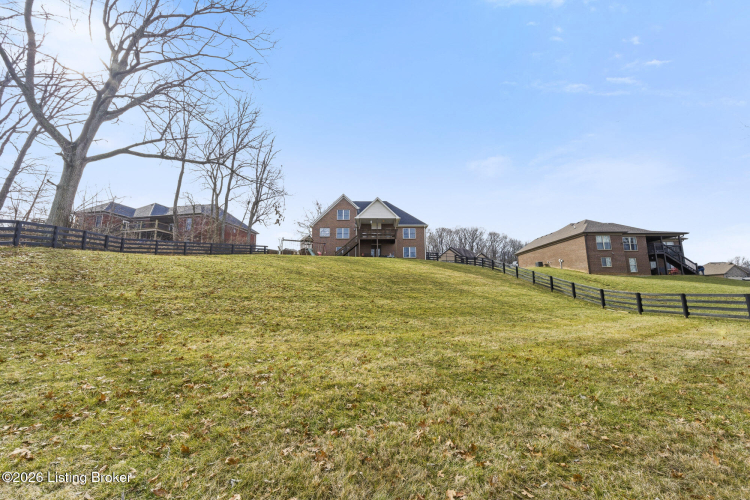 Listing Image 60
