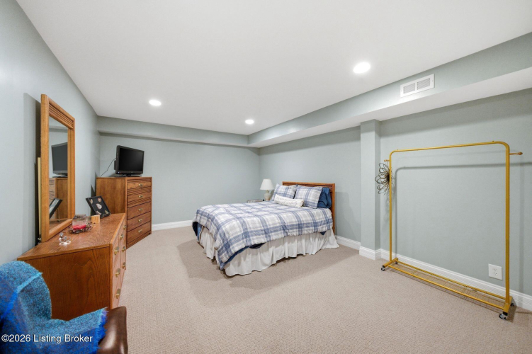 Listing Image 55