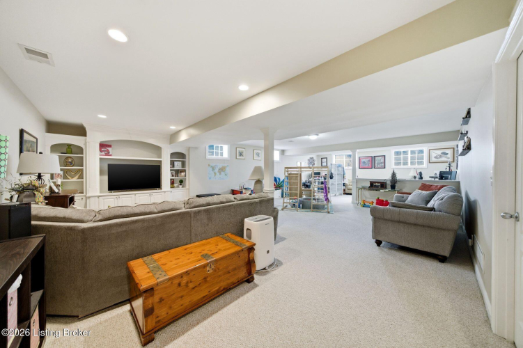 Listing Image 60