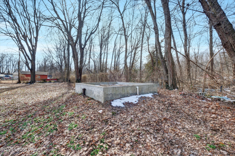 Listing Image 36