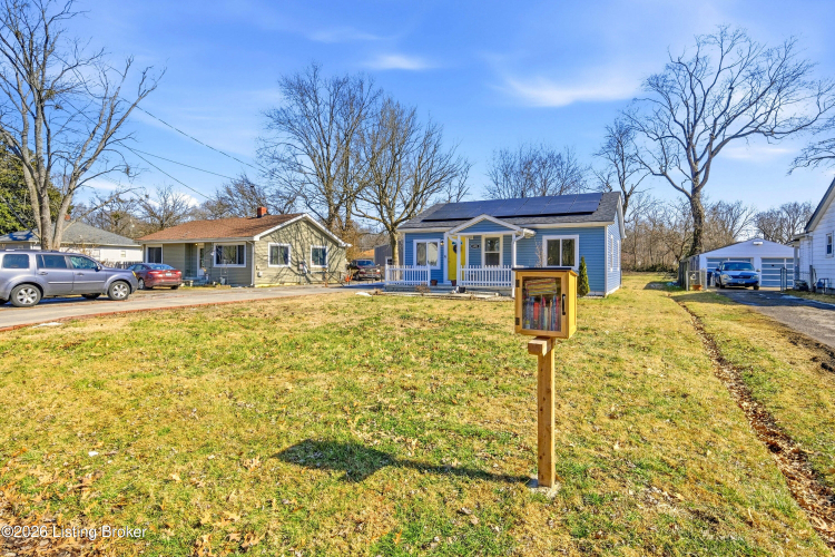 Listing Image 4