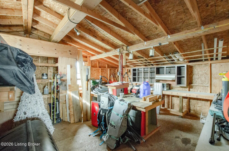 Listing Image 43