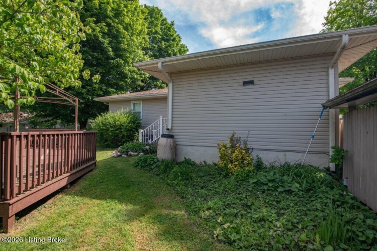 Listing Image 66