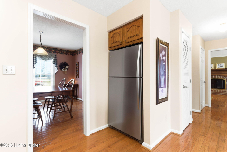 Listing Image 21