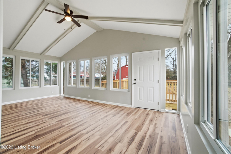 Listing Image 22