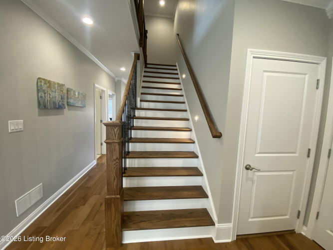Listing Image 54