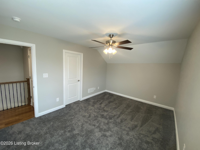 Listing Image 64