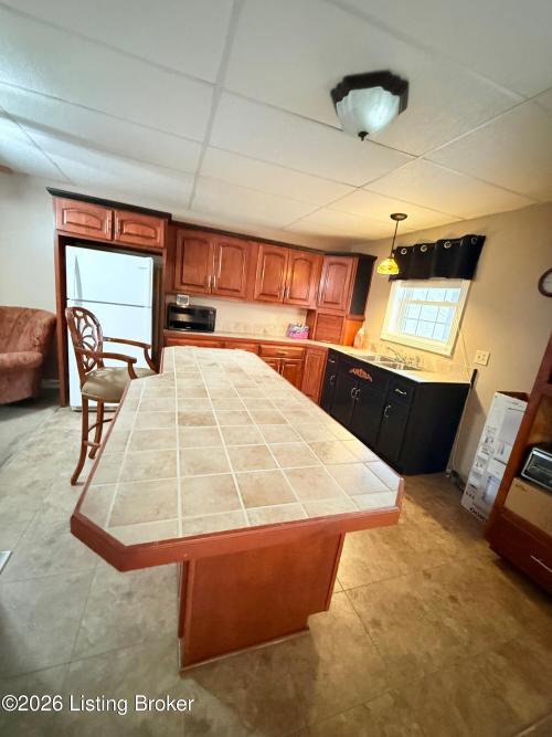 Listing Image 57