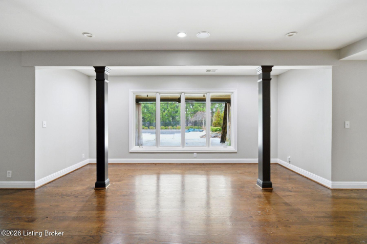Listing Image 65
