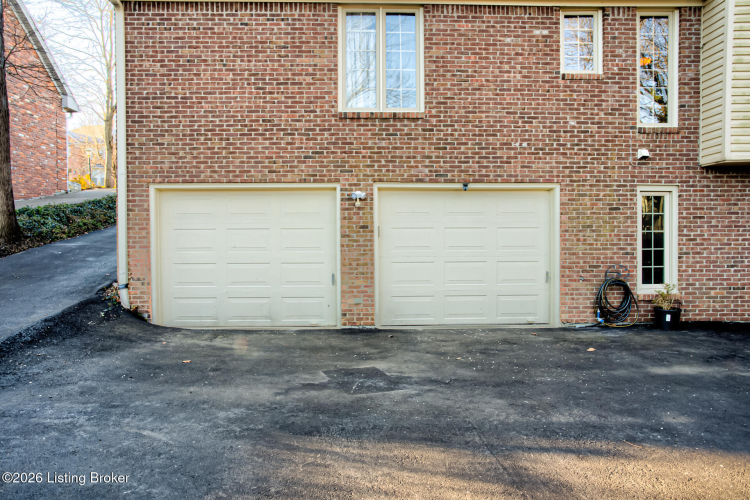 Listing Image 41