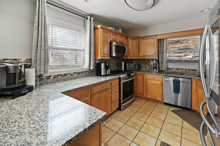 Listing Image 13