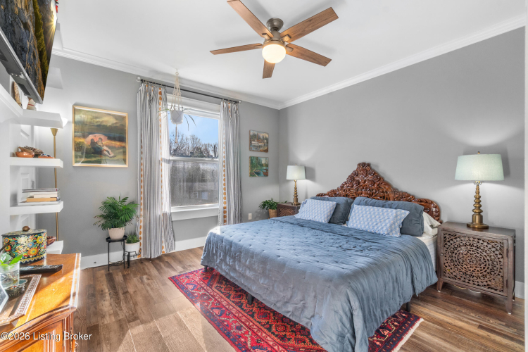 Listing Image 15