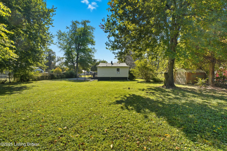 Listing Image 22