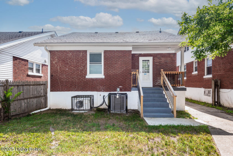 Listing Image 23