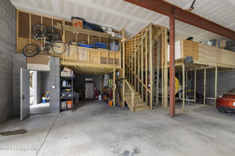 Listing Image 45