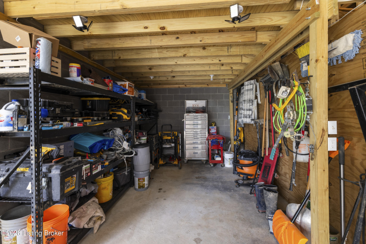 Listing Image 47
