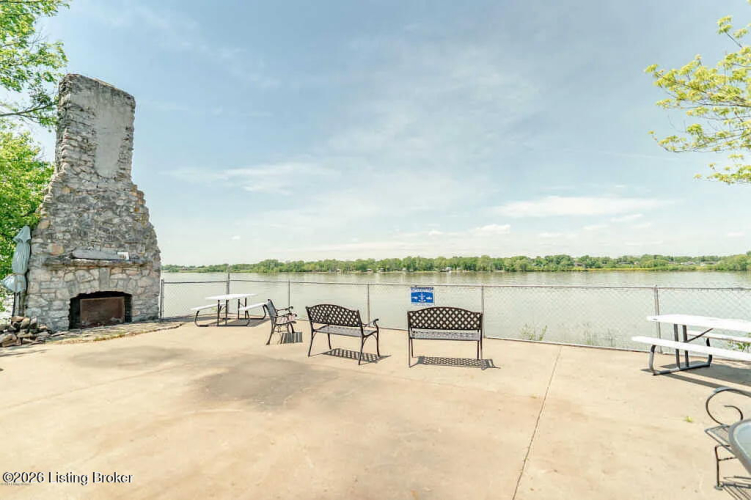 Listing Image 54