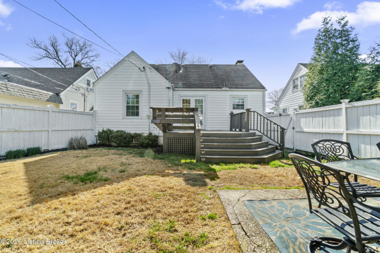 Listing Image 42