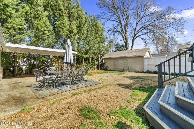 Listing Image 44
