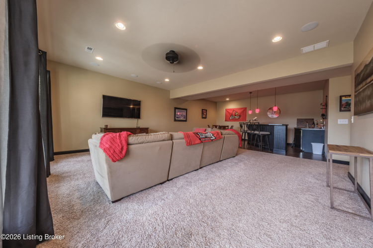 Listing Image 54