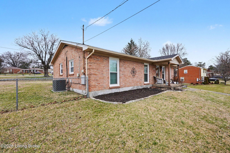 Listing Image 22