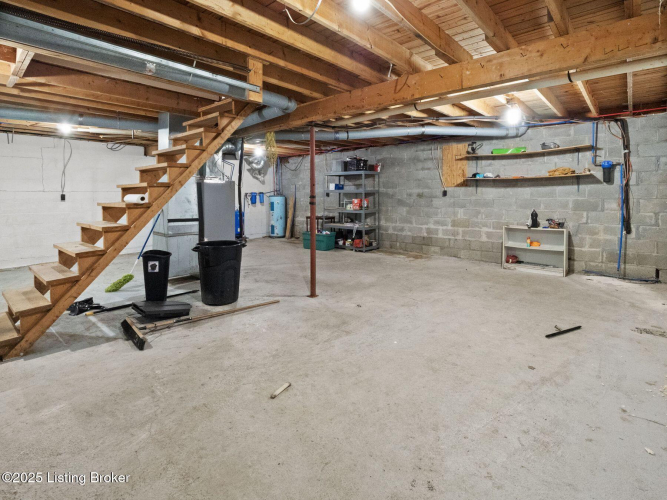 Listing Image 33