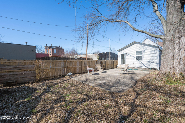 Listing Image 26