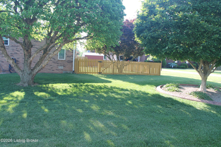 Listing Image 20