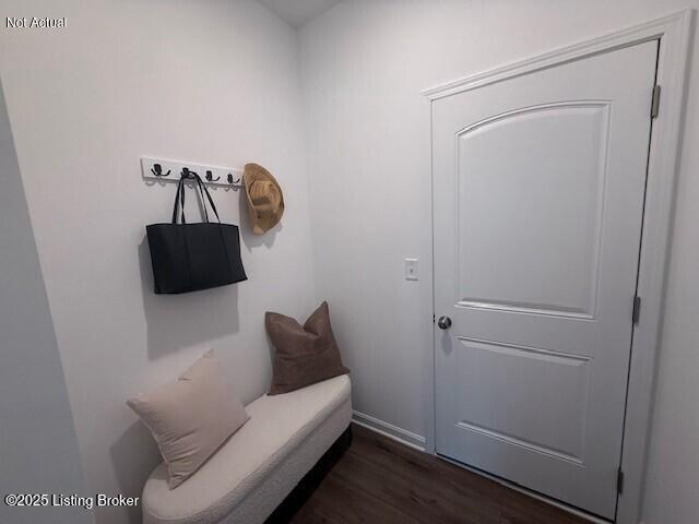 Listing Image 12