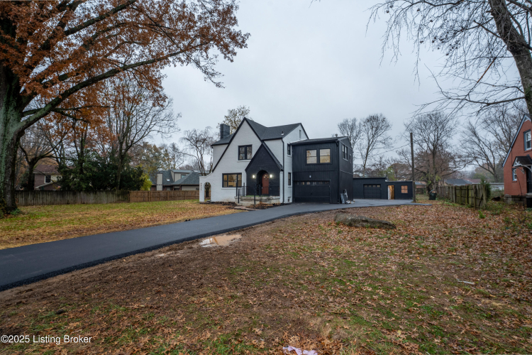 Listing Image 76