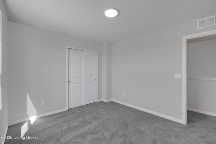 Listing Image 45