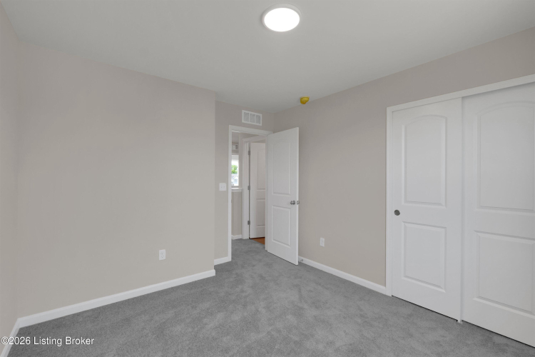 Listing Image 49