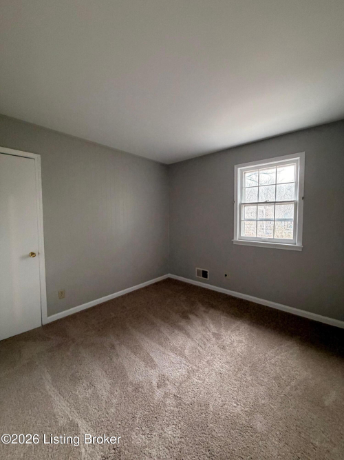 Listing Image 26