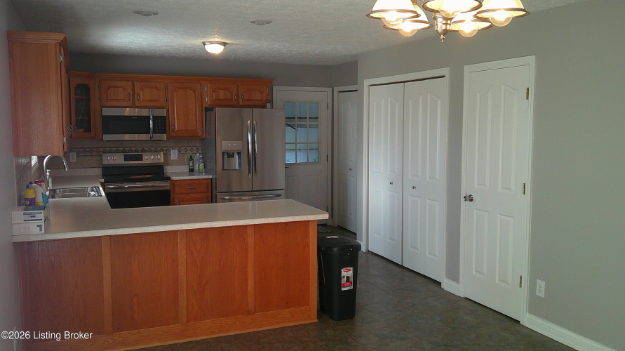 Listing Image 25