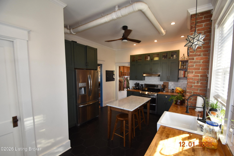 Listing Image 13